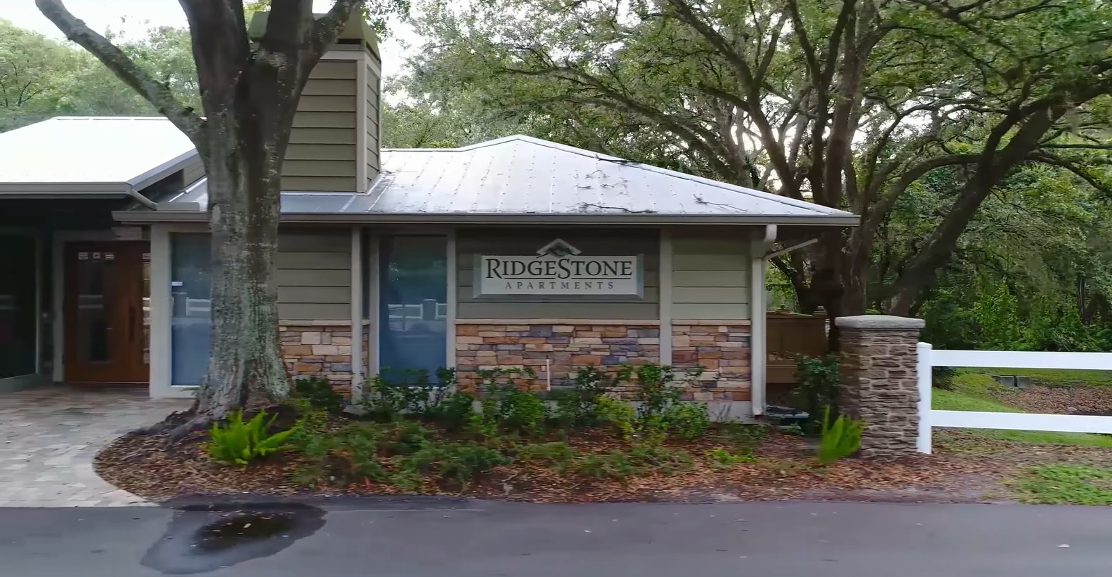 Ridgestone Apartments